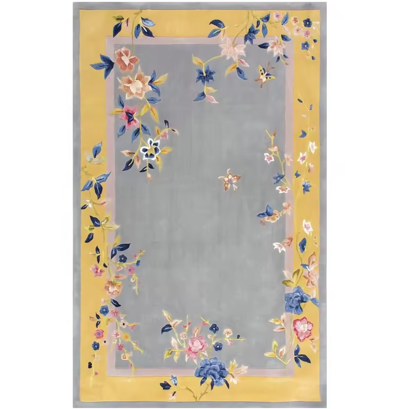 Vibrant Rug With Exuberant Floral Pattern