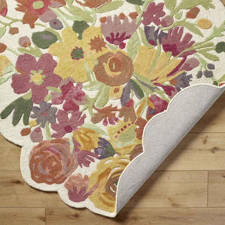 Vibrant Tufted Floral Rug